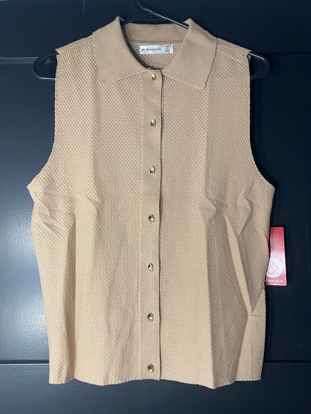 4/$16 89th & Madison Top